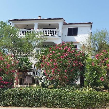 Guest House Villa Marlis Malinska Exteriör bild